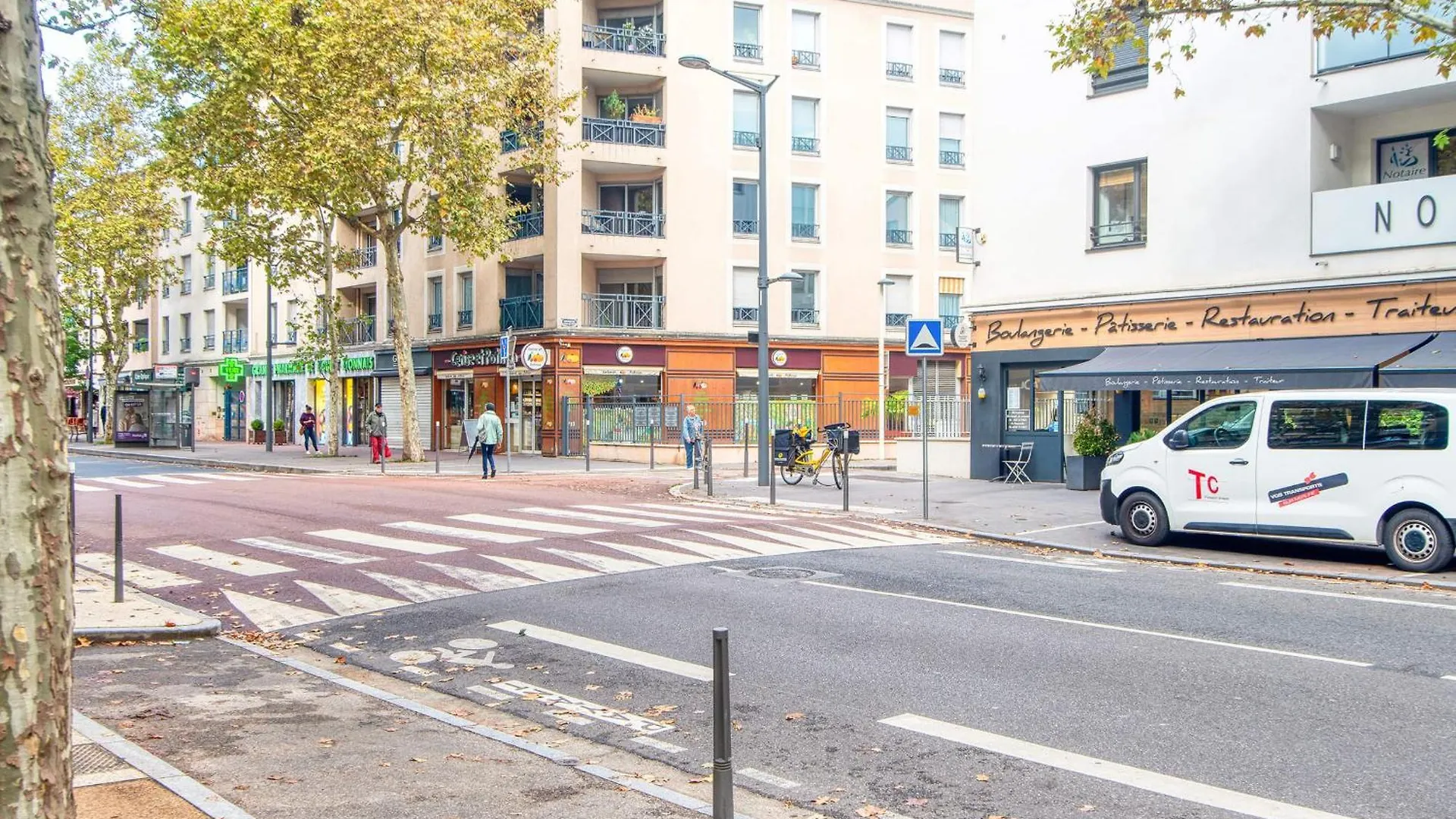 Le Cedre Bleu - Bel Appart Climatise Quartier Point Du Jour Lyon 5 0*,  Frankrig