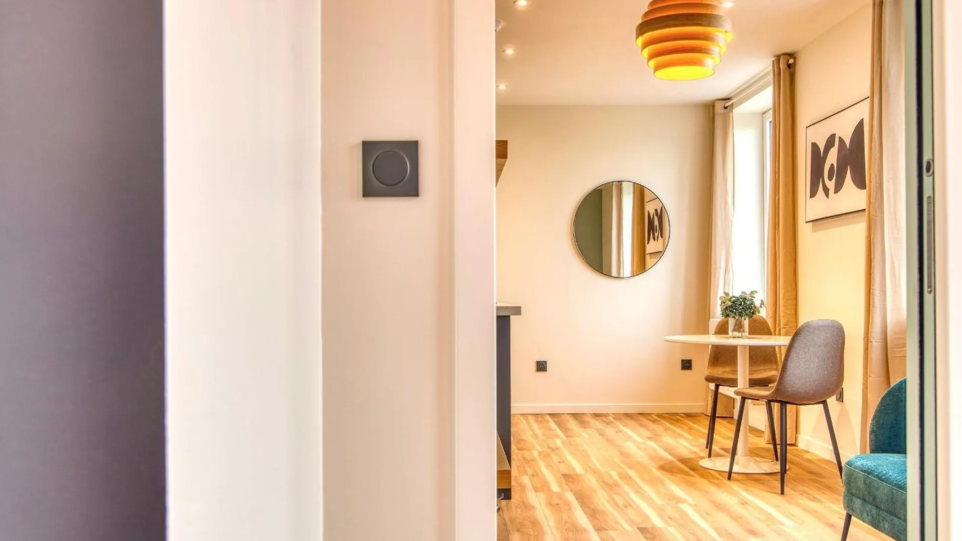 Le Cedre Bleu - Bel Appart Climatise Quartier Point Du Jour Lyon 5 아파트